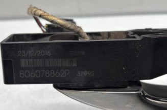 Poignee porte avant gauche RENAULT MEGANE 4