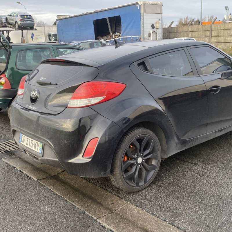 HYUNDAI VELOSTER COUPE 1.6 GDI - 16V Photo n°3
