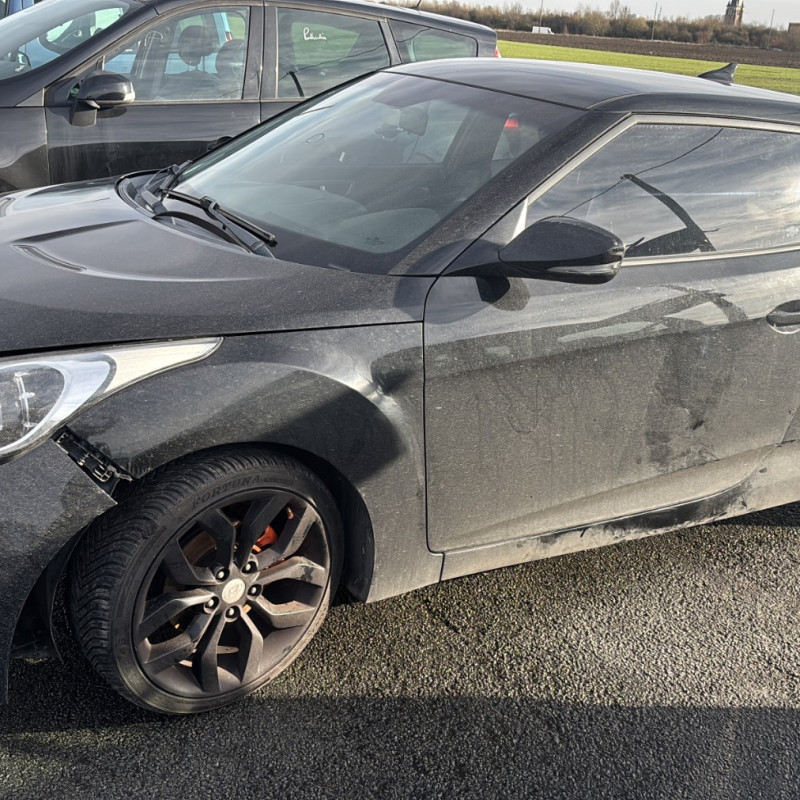 HYUNDAI VELOSTER COUPE 1.6 GDI - 16V Photo n°11