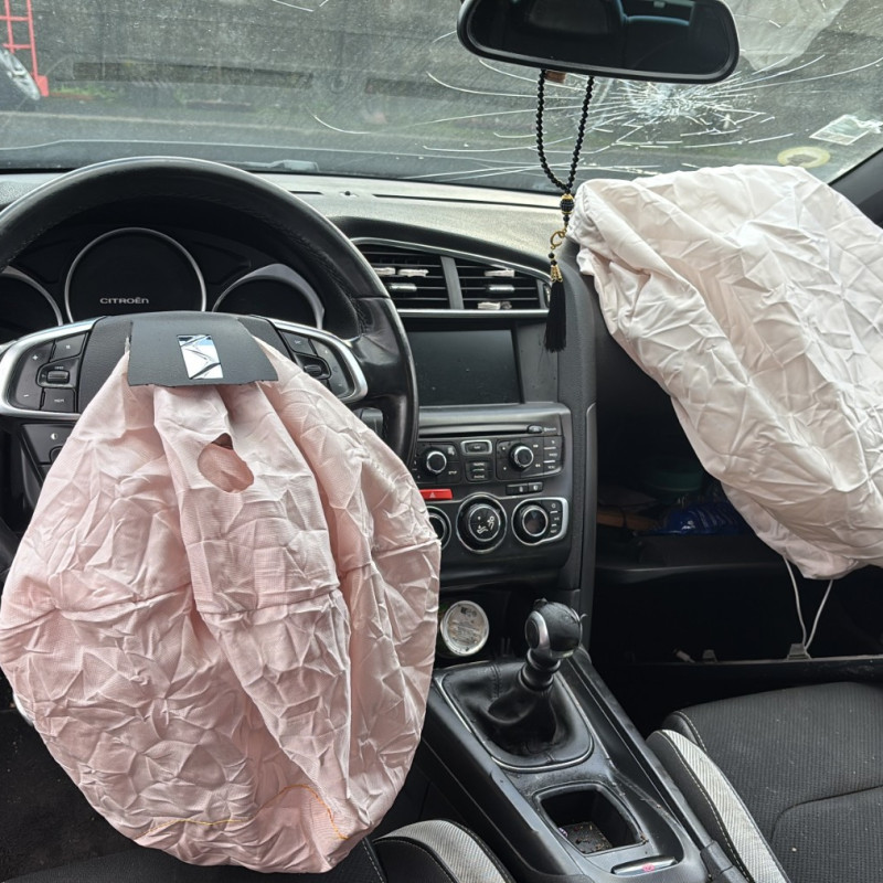 CITROEN DS4 PHASE 1 1.6 HDI - 8V TURBO Photo n°13