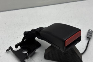 Attache ceinture arriere droit RENAULT MEGANE 4 Photo n°1