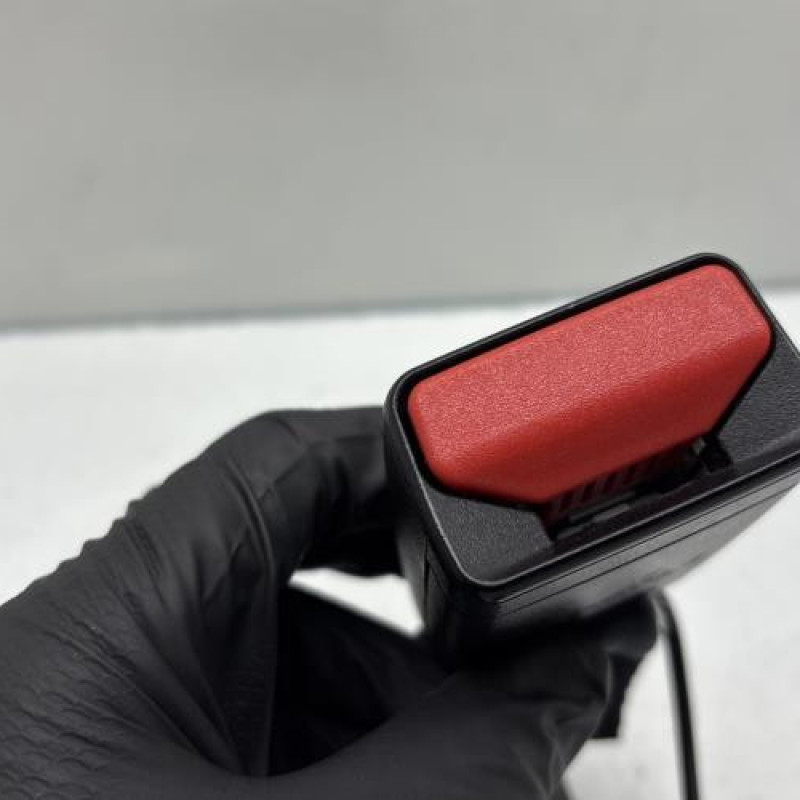 Attache ceinture arriere droit RENAULT MEGANE 4 Photo n°4