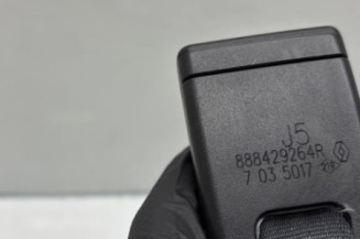 Attache ceinture arriere droit RENAULT MEGANE 4