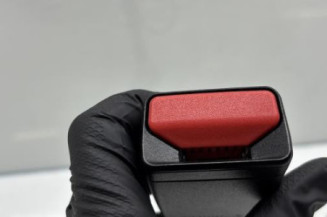 Attache ceinture avant droit RENAULT MEGANE 4