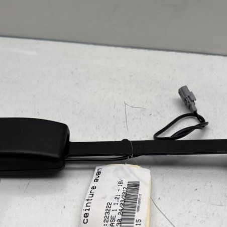 Attache ceinture avant gauche RENAULT MEGANE 4 Photo n°1