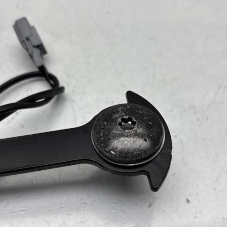 Attache ceinture avant gauche RENAULT MEGANE 4