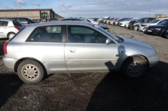 Face avant AUDI A3 1