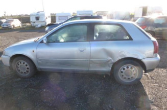 Face avant AUDI A3 1