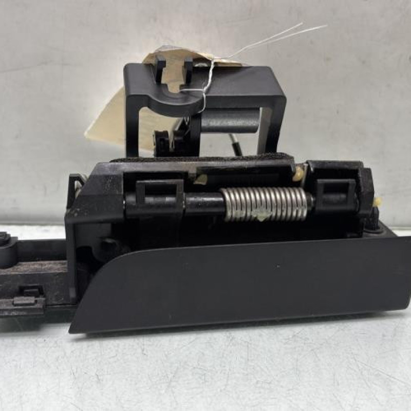 Poignee porte coffre gauche NISSAN TOWNSTAR Photo n°1