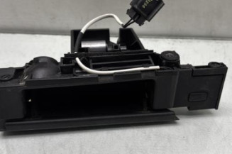 Poignee porte coffre gauche NISSAN TOWNSTAR