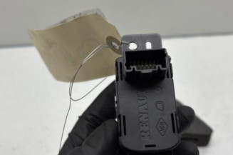 Poignee electrique frein a main RENAULT MEGANE 4