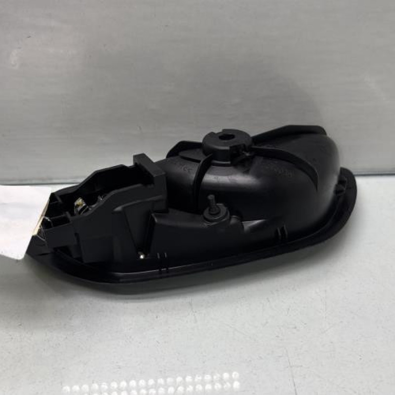 Poignee interieur arriere droit RENAULT MEGANE 4 Photo n°3