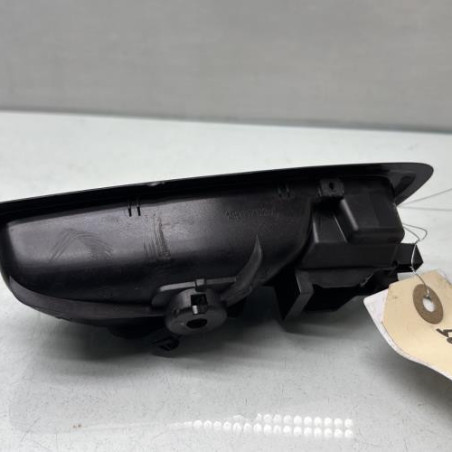 Poignee interieur arriere gauche RENAULT MEGANE 4