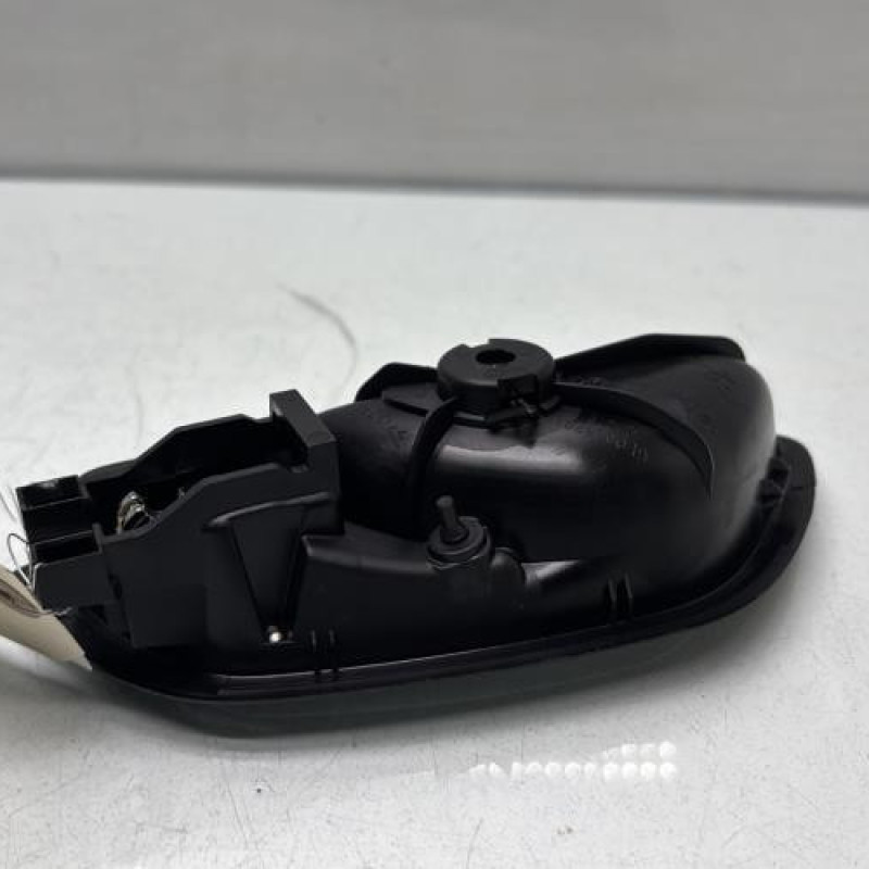 Poignee interieur avant droit RENAULT MEGANE 4 Photo n°3