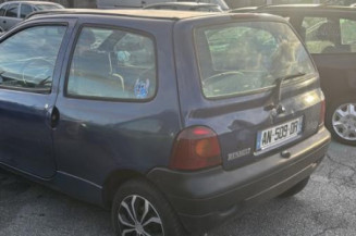 Feu arriere stop central RENAULT TWINGO 1