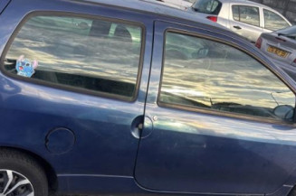 Feu arriere stop central RENAULT TWINGO 1