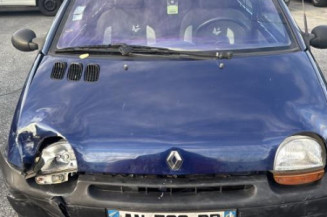 Feu arriere stop central RENAULT TWINGO 1