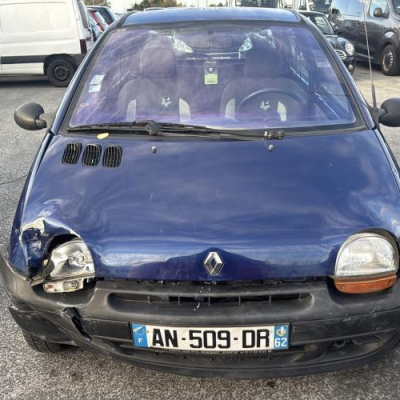 Feu arriere stop central RENAULT TWINGO 1 Photo n°9