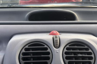 Feu arriere stop central RENAULT TWINGO 1