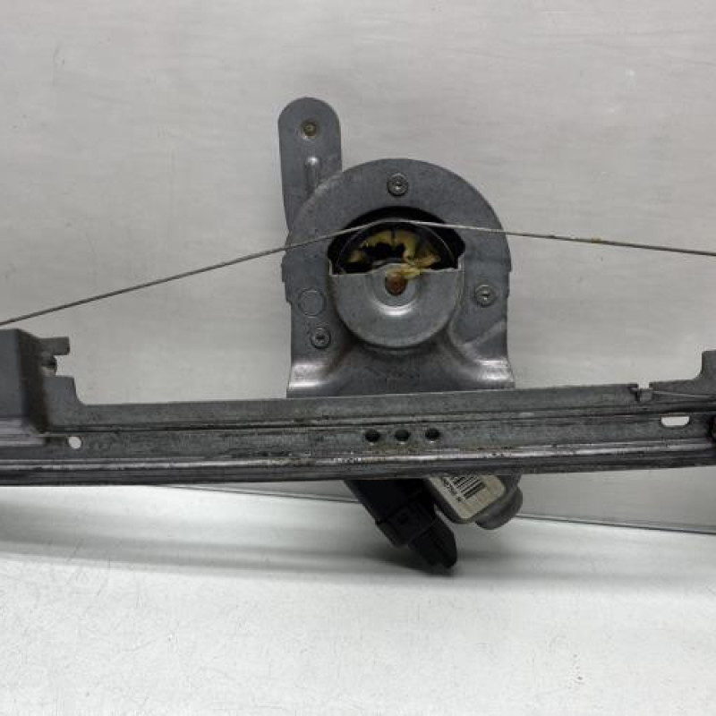 Leve vitre electrique arriere droit RENAULT SCENIC 2 Photo n°1