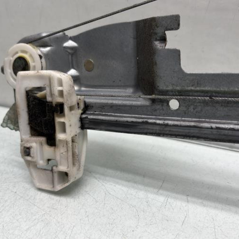 Leve vitre electrique arriere droit RENAULT SCENIC 2 Photo n°2