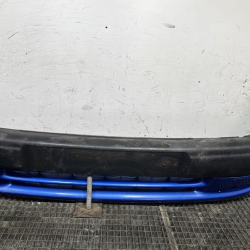 Pare choc avant CITROEN SAXO Photo n°1