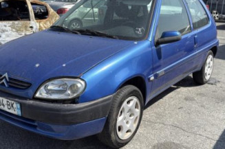 Pare choc avant CITROEN SAXO