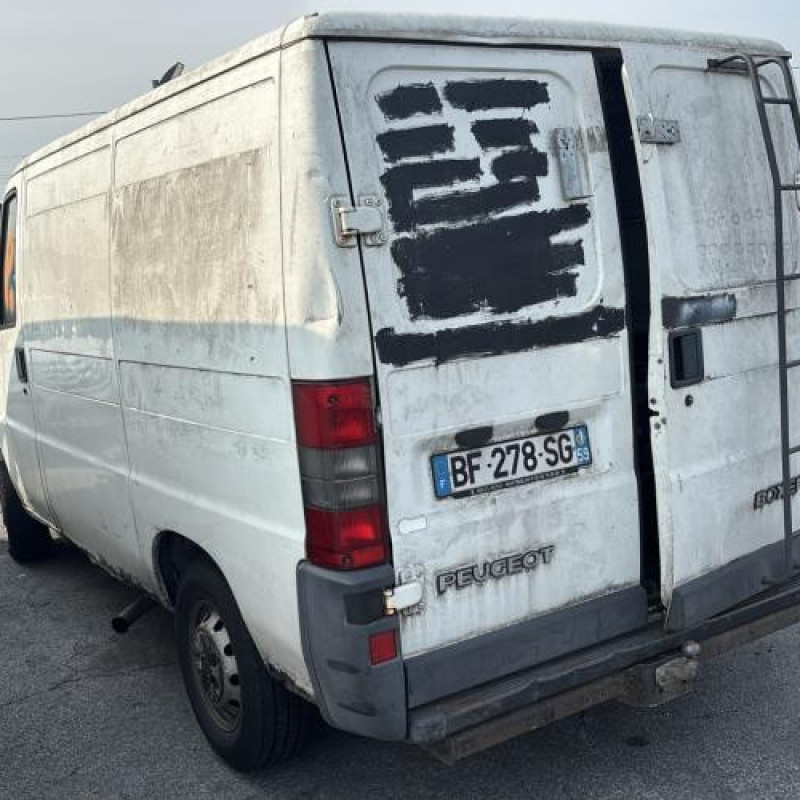 Calandre PEUGEOT BOXER 1 Photo n°8