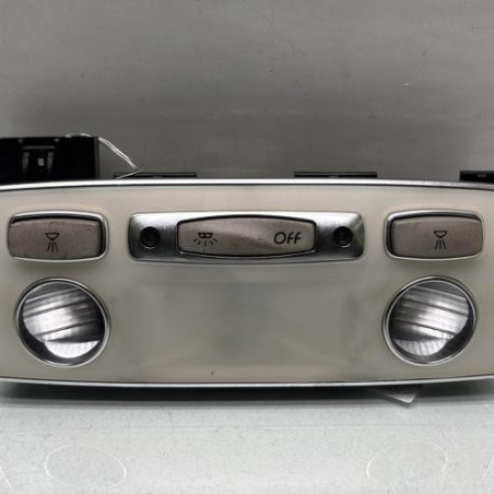 Eclairage de plafonnier RENAULT VEL SATIS Photo n°1