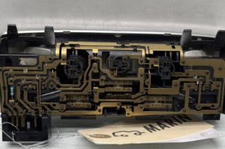 Eclairage de plafonnier RENAULT VEL SATIS