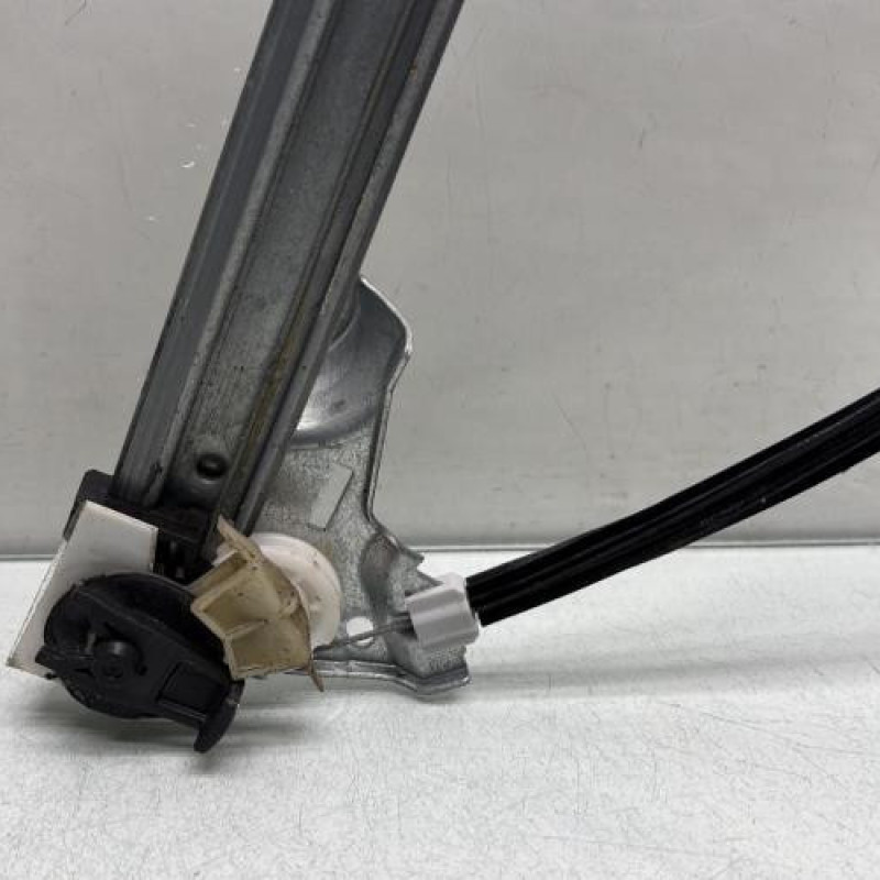 Leve vitre electrique avant gauche RENAULT VEL SATIS Photo n°3