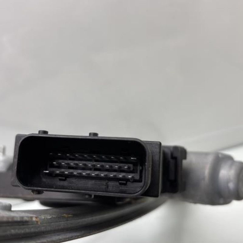 Leve vitre electrique avant gauche RENAULT VEL SATIS Photo n°5
