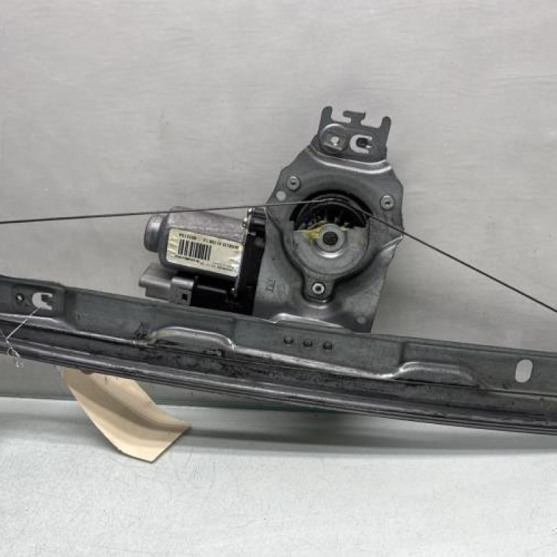 Leve vitre electrique avant gauche PEUGEOT 207 Photo n°1