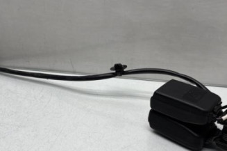 Attache ceinture arriere droit PEUGEOT 207 Photo n°1