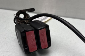 Attache ceinture arriere droit PEUGEOT 207