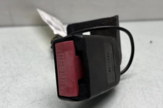 Attache ceinture arriere gauche PEUGEOT 207
