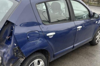 Attache ceinture arriere gauche DACIA SANDERO 1