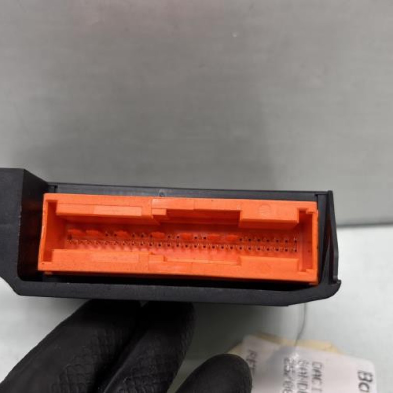 Boitier air bag DACIA SANDERO 1 Photo n°3