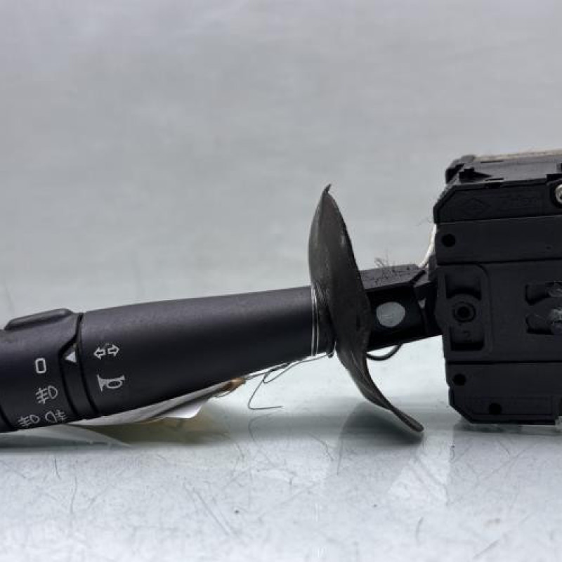 Commodo phare DACIA SANDERO 1 Photo n°1