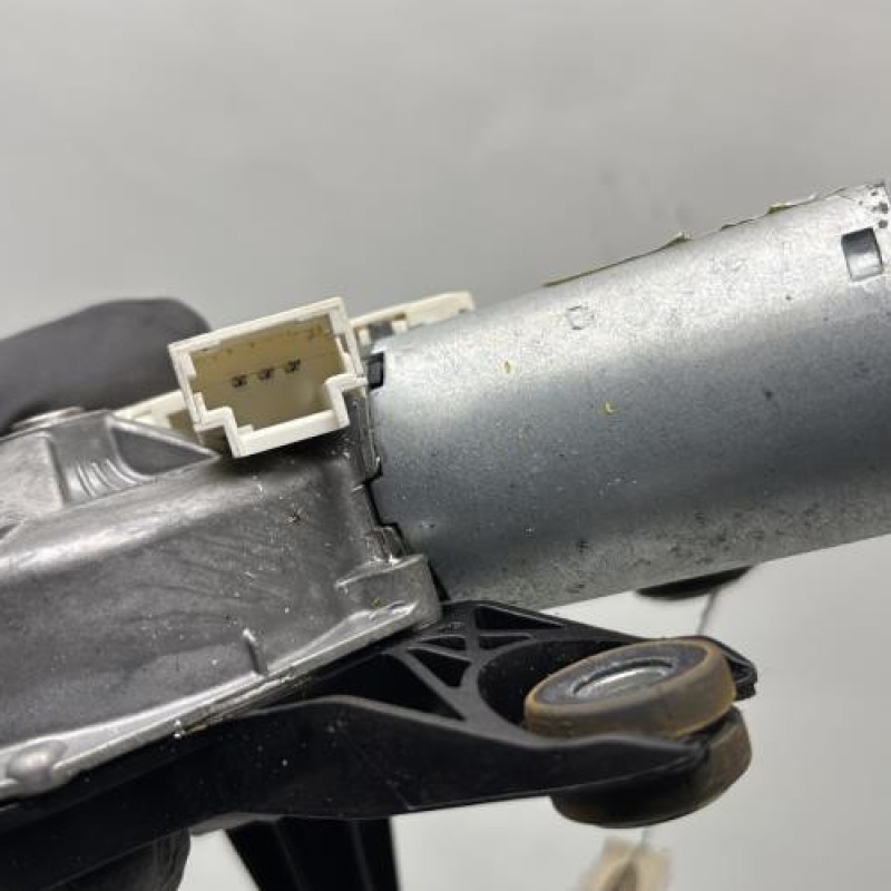 Moteur essuie glace arriere DACIA SANDERO 1 Photo n°4