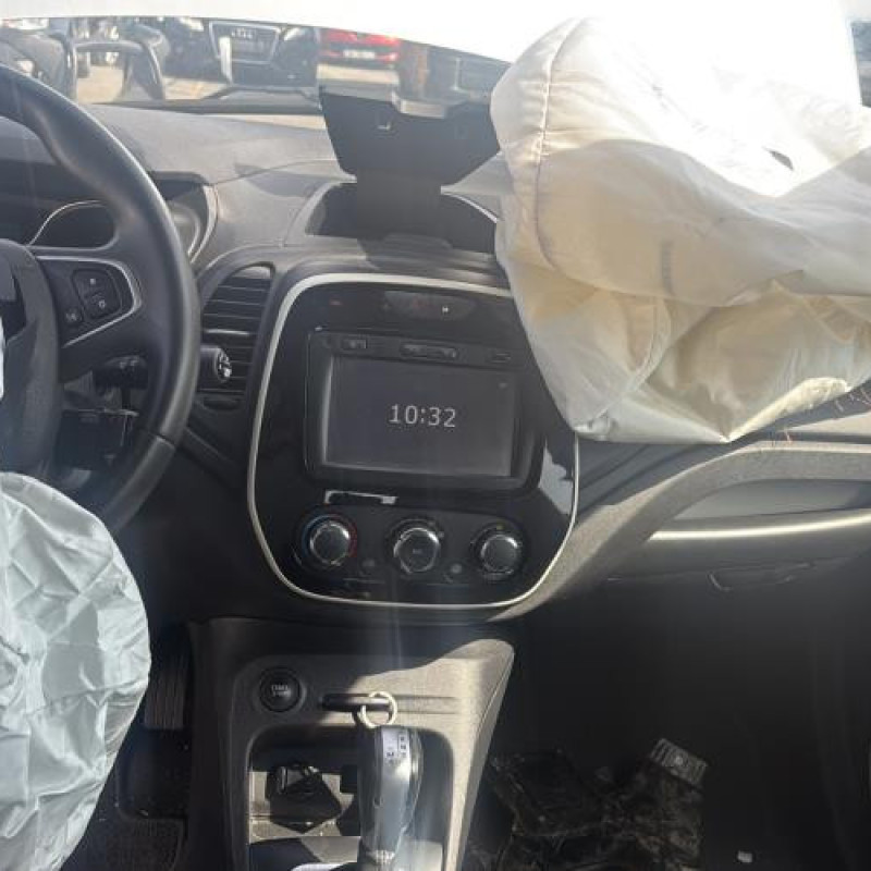 Feu arriere principal droit (feux) RENAULT CAPTUR 1 Photo n°15