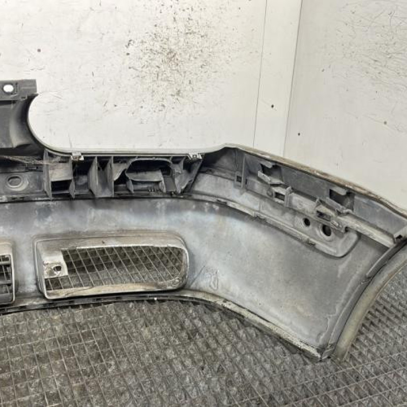 Pare choc avant VOLKSWAGEN GOLF 4 Photo n°4