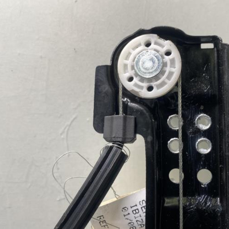 Leve vitre electrique avant droit SEAT IBIZA 4 Photo n°4