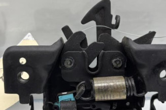 Fermeture de capot RENAULT MEGANE 4