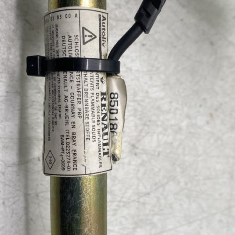 Pretensionneur de ceinture avant droit RENAULT TWINGO 1 Photo n°3