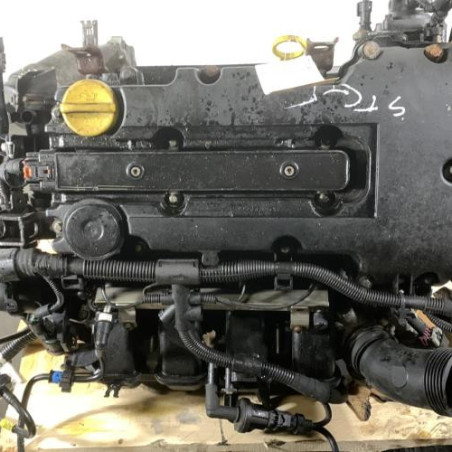 Moteur OPEL CORSA D Photo n°1