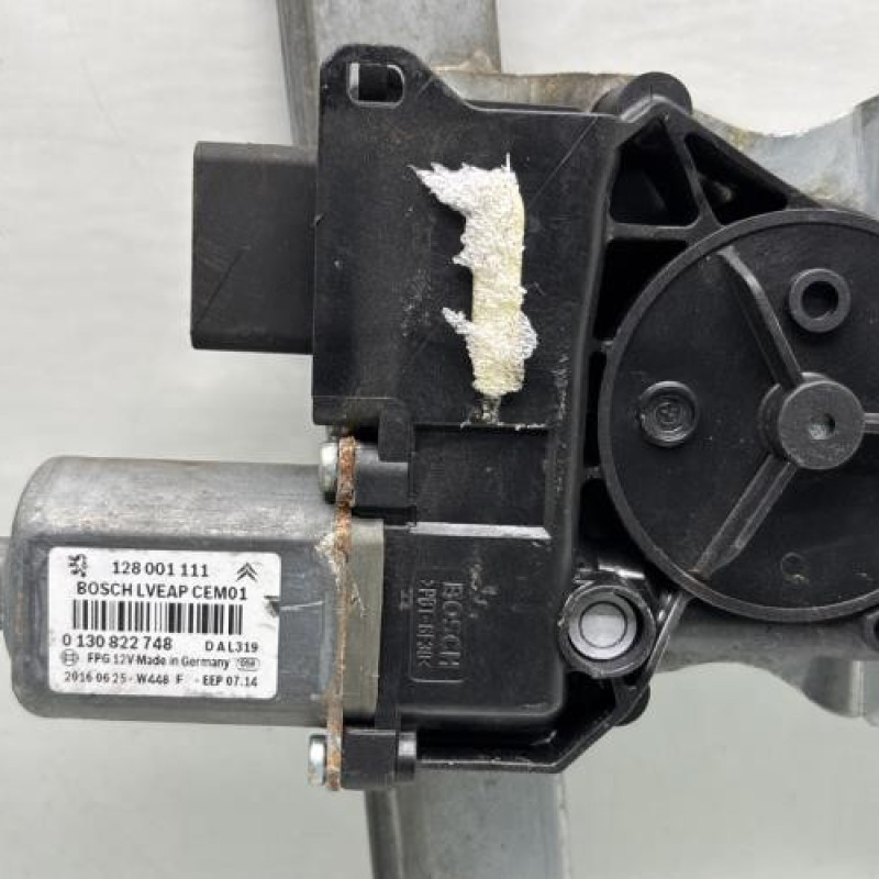 Leve vitre electrique avant gauche CITROEN C5 2 Photo n°7