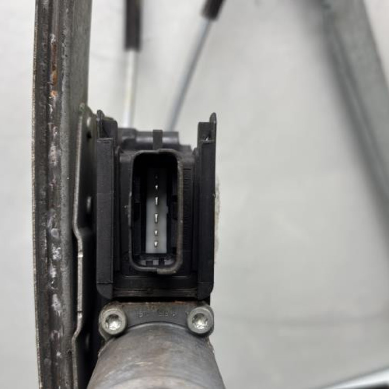 Leve vitre electrique avant gauche CITROEN C5 2 Photo n°8