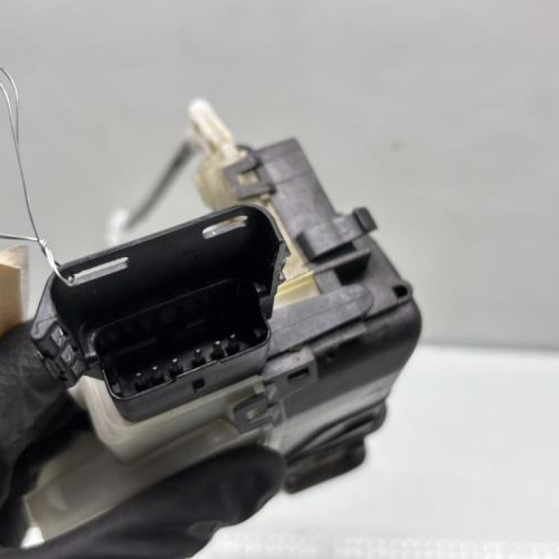 Serrure avant gauche CITROEN C5 2 Photo n°5