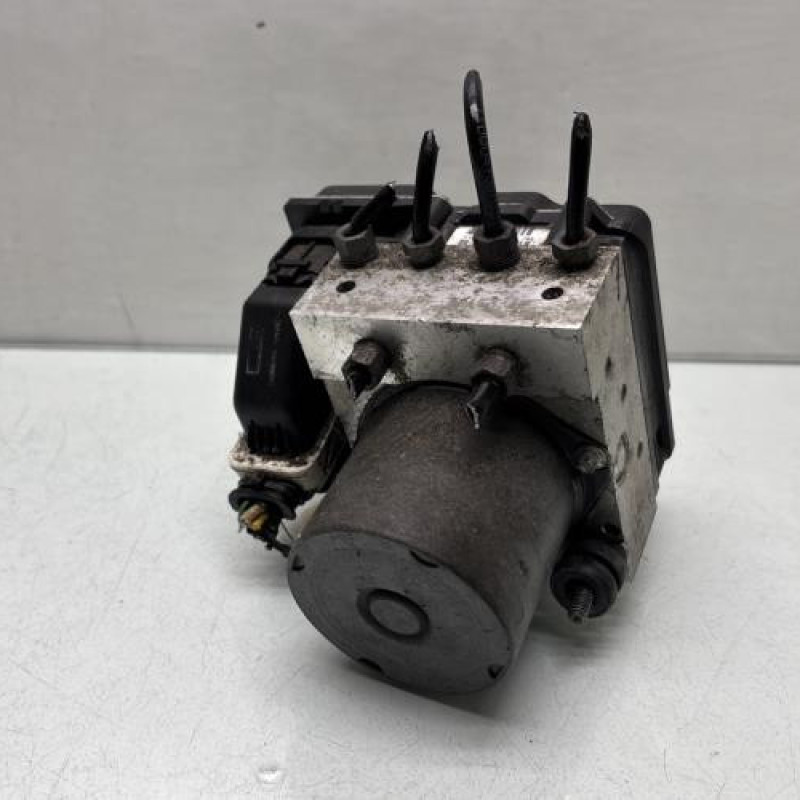 Bloc ABS (freins anti-blocage) CITROEN C5 2 Photo n°2